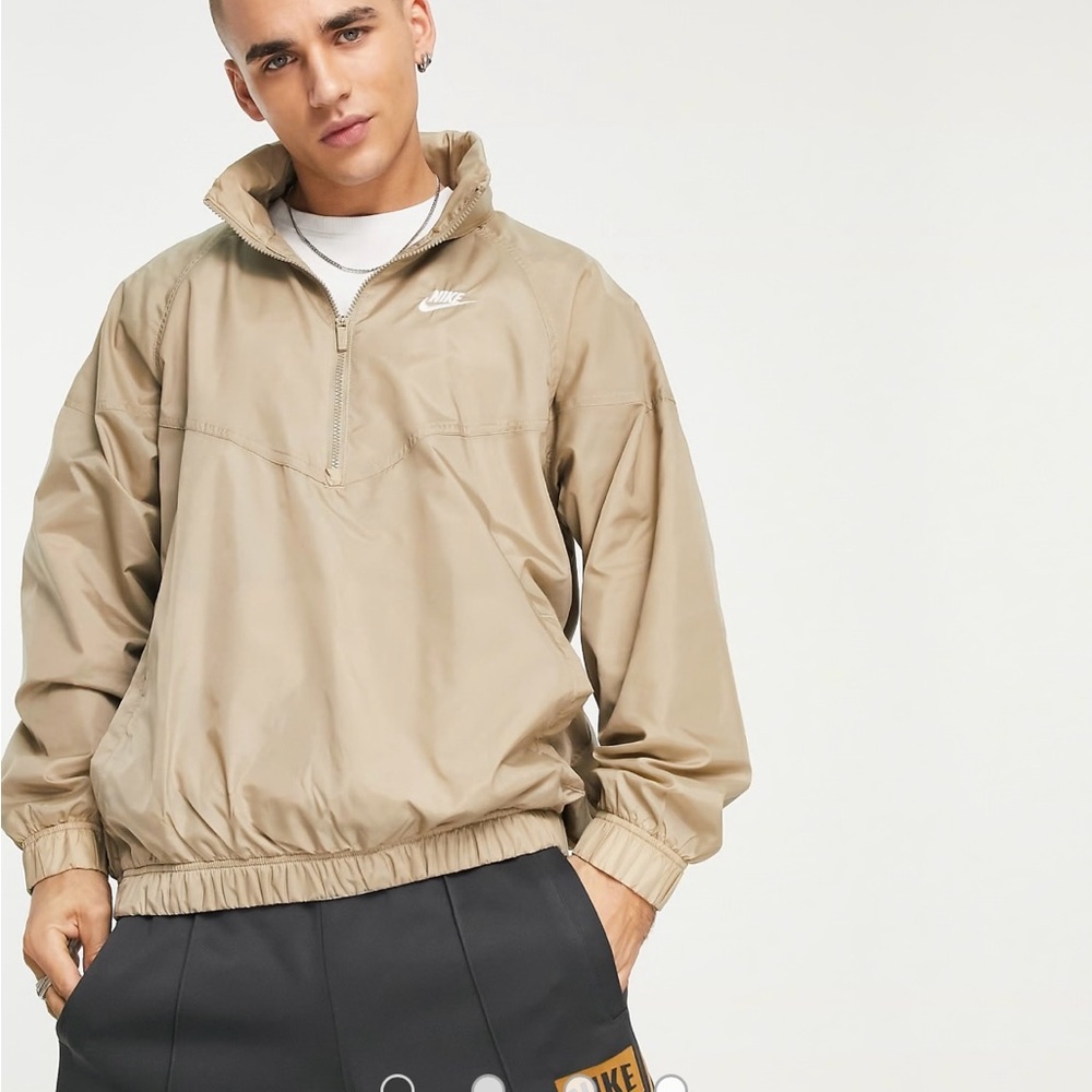 Men's NIKE wind runner hooded track Jacket khaki